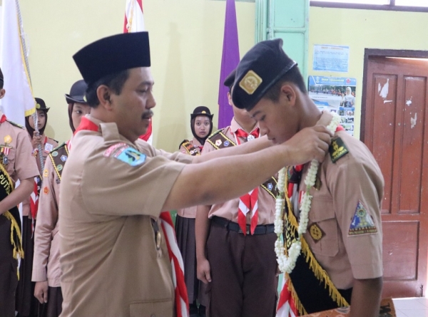 PENGUKUHAN PENGURUS AMBALAN DEWA MADIEN SMANESKA