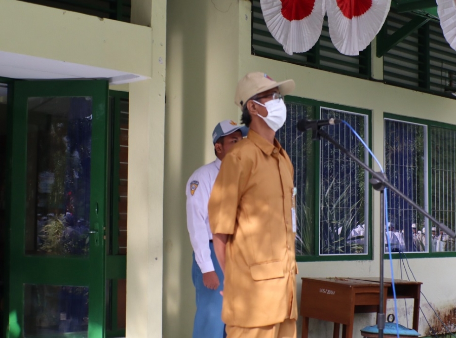 "SEMANGAT BELAJAR KALIAN DI DALAM KELAS" UJAR BAPAK BAKRI,