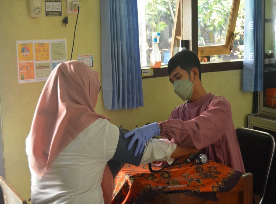DONOR DARAH DI SMAN 1 KARANGAN BANYAK YANG BERANTUSIAS