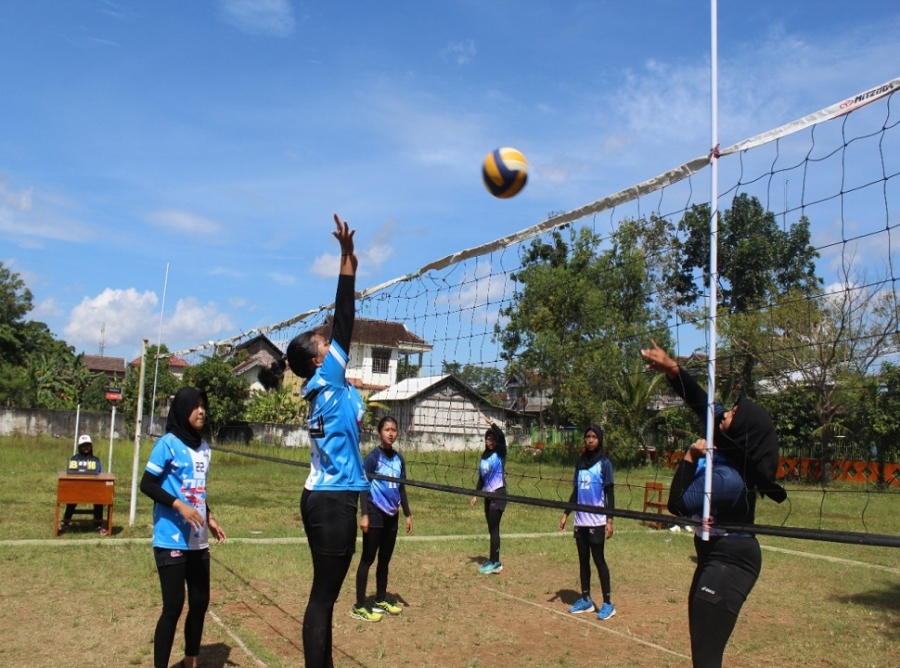 HARI KELIMA CLASSMEET SMANESKA TAHUN AJARAN 2022/2023