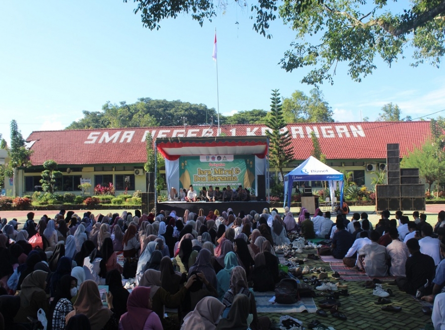 PERINGATAN ISRA&rsquo; MI&rsquo;RAJ DAN DOA BERSAMA SMAN 1 KARANGAN