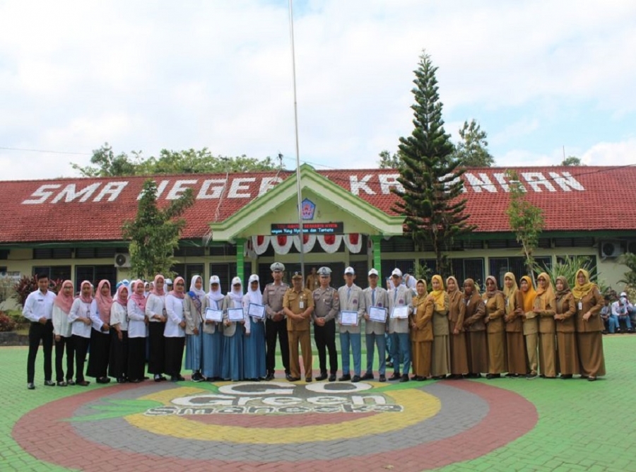 PEMBERIAN PENGHARGAAN ISTIMEWA, POLRES TRENGGALEK