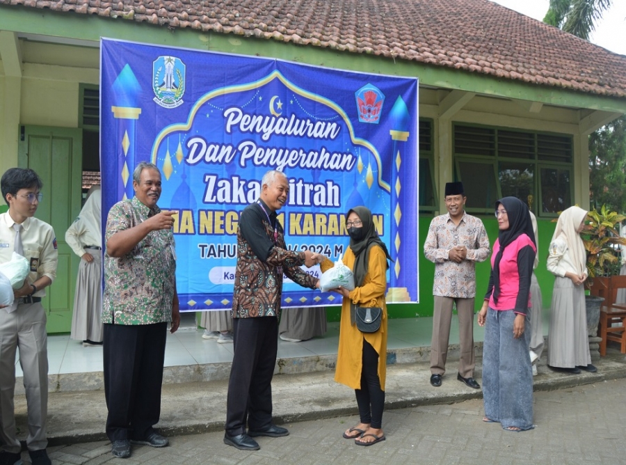 PENGUMPULAN DAN PENYALURAN ZAKAT FITRAH SMANESKA 2024