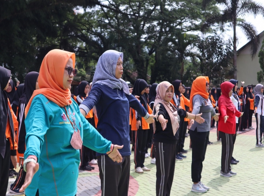 SMANESKA ADAKAN SENAM REFRESING PASCA BENCANA BANJIR