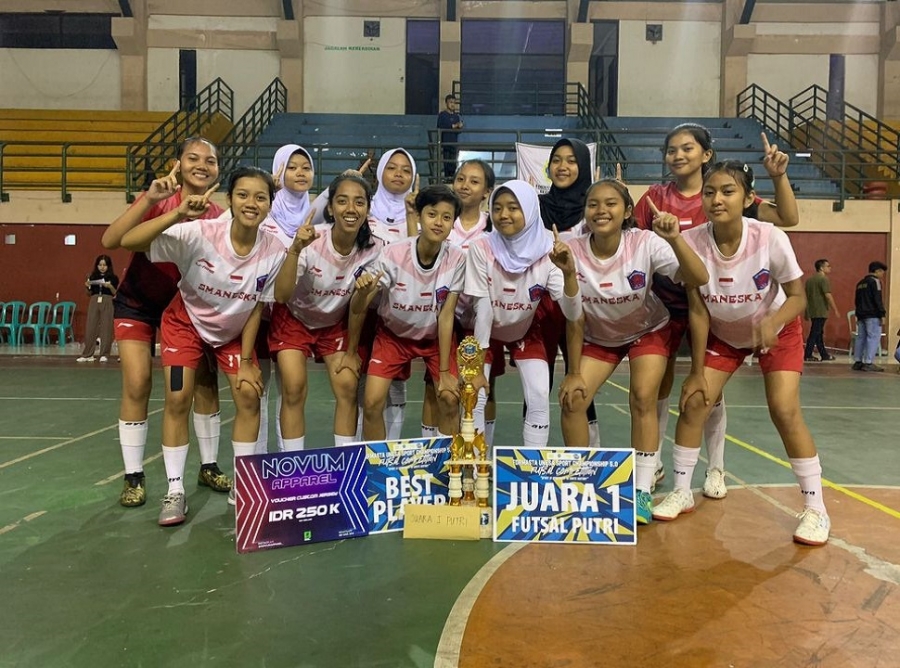FUTSAL PUTRI SMANESKA RAIH JUARA 1 PADA EVENT FORMASTA