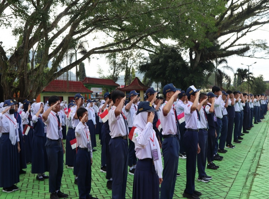 PEMBUKAAN MPLS TAHUN PELAJARAN 2023/2024 SMAN 1 KARANGAN