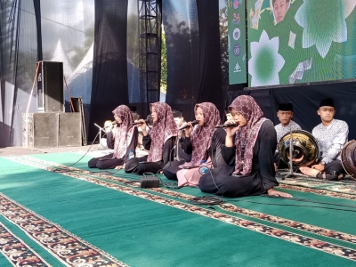 BEST PERFORM GROUP HADRAH &ldquo;SIFAUL QOLBI" SMAN 1 KARANGAN