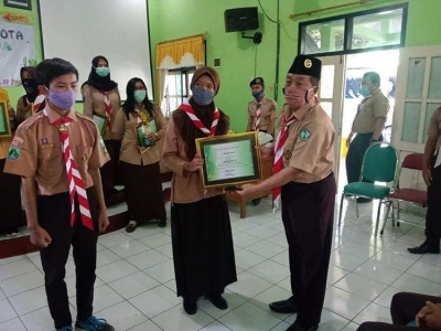 SMANESKA TRENGGALEK RAIH &ldquo;JUARA 2 LOMBA MENGAMBAR&rdquo; HUT KE-35