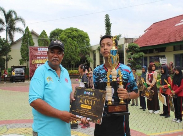 SMP NEGERI 1 MUNJUNGAN JUARA 1 VOLEY PUTRA SMANESKA CUP 2023