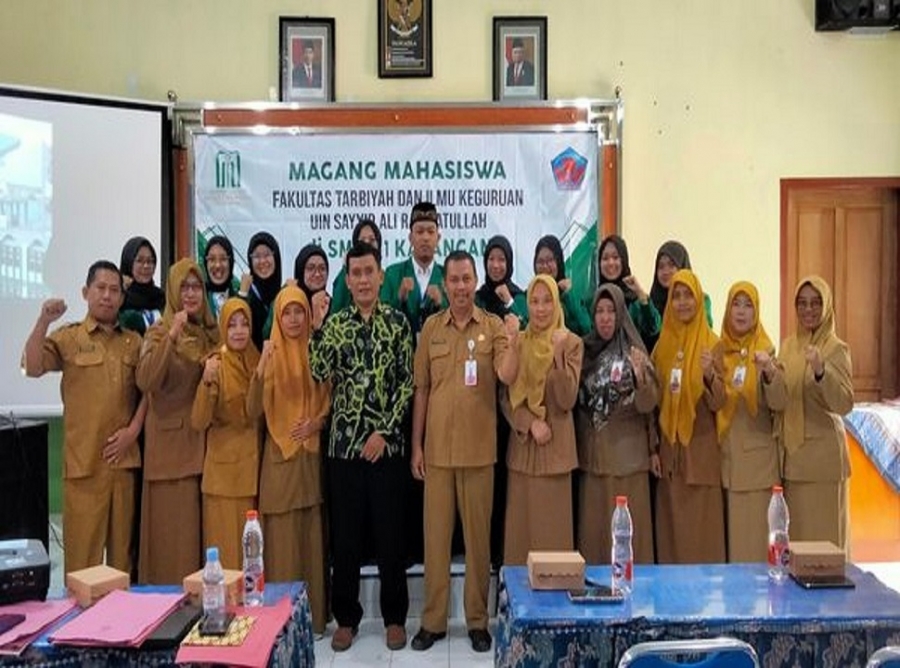 10 MAHASISWA UINTA SELESAIKAN MAGANG TAHUN 2023 DI SMANESKA