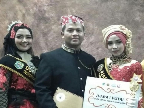 "JUARA 1 PUTRI DUTA GENRE KABUPATEN TRENGGALEK 2019"