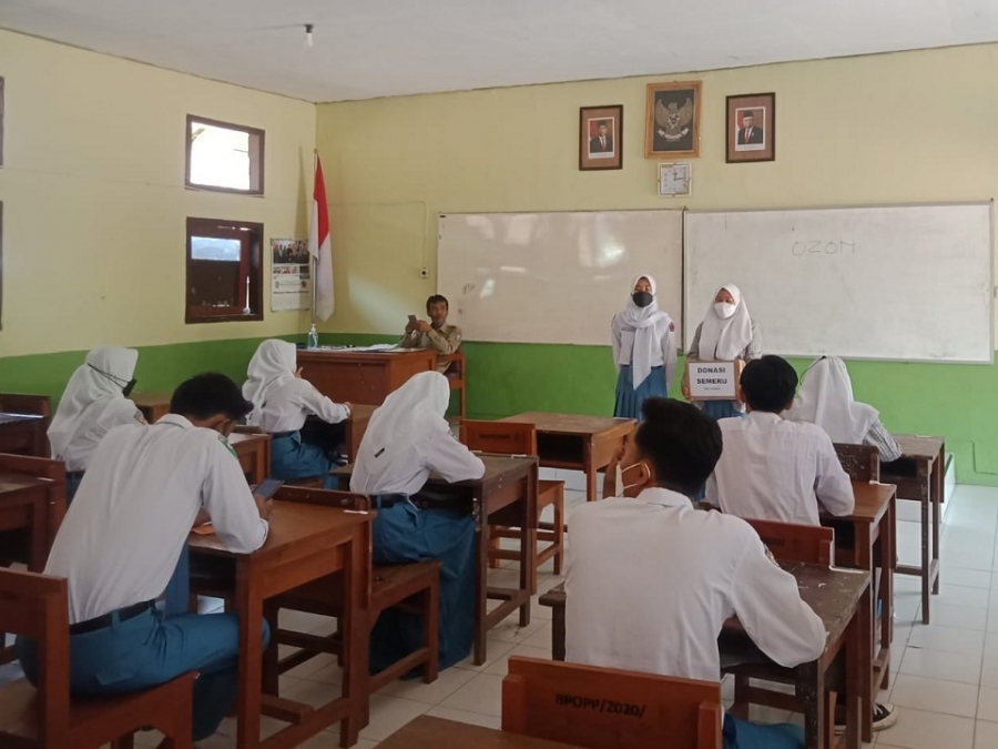 Siswa SMAN 1 KARANGAN Trenggalek, Turut serta dalam Peduli Bencana Erupsi Gunung Semeru