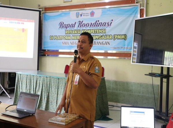 SMANESKA GELAR RAPAT KOORDINASI REFLEKSI KOMPETENSI PMM