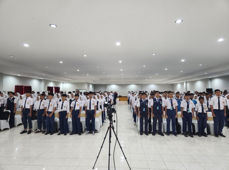 PEMBUKAAN MPLS SMAN 1 KARANGAN TAHUN AJARAN 2024/2025